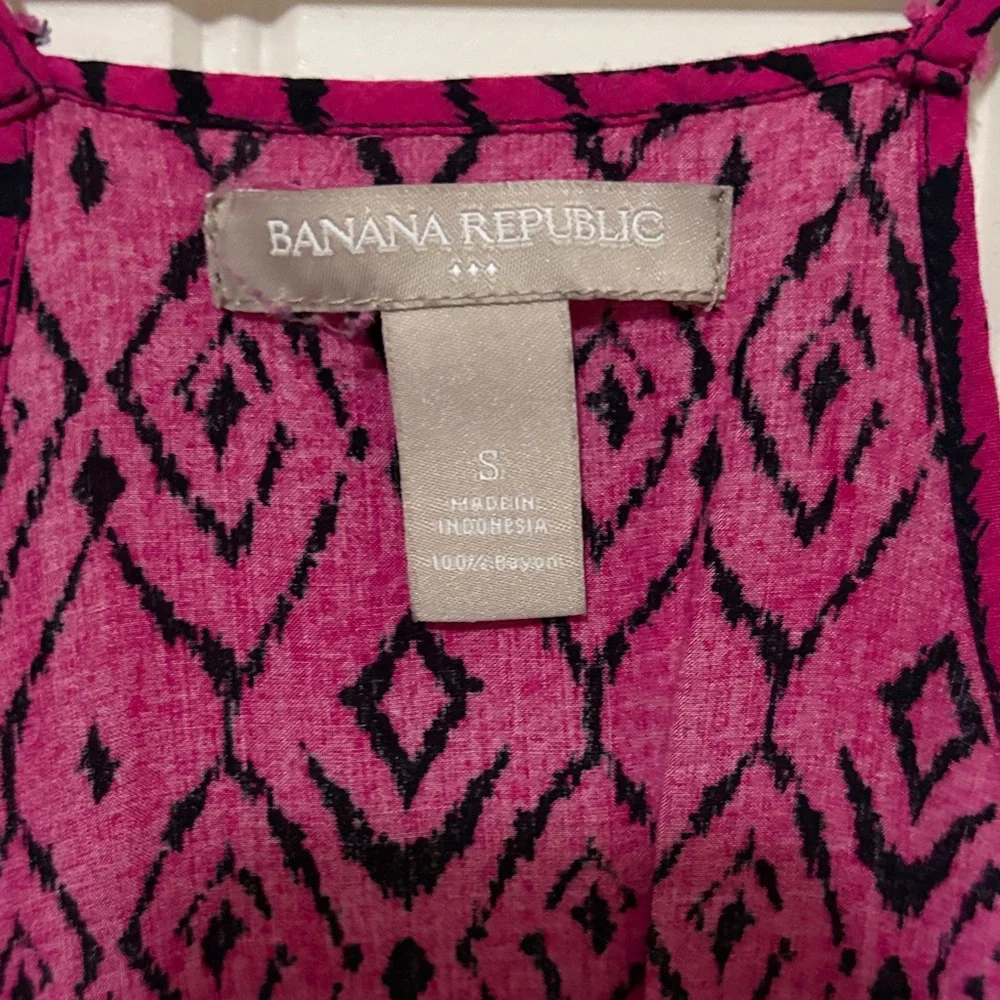 Banana Republic Pink and‎ Black Patterned Dress